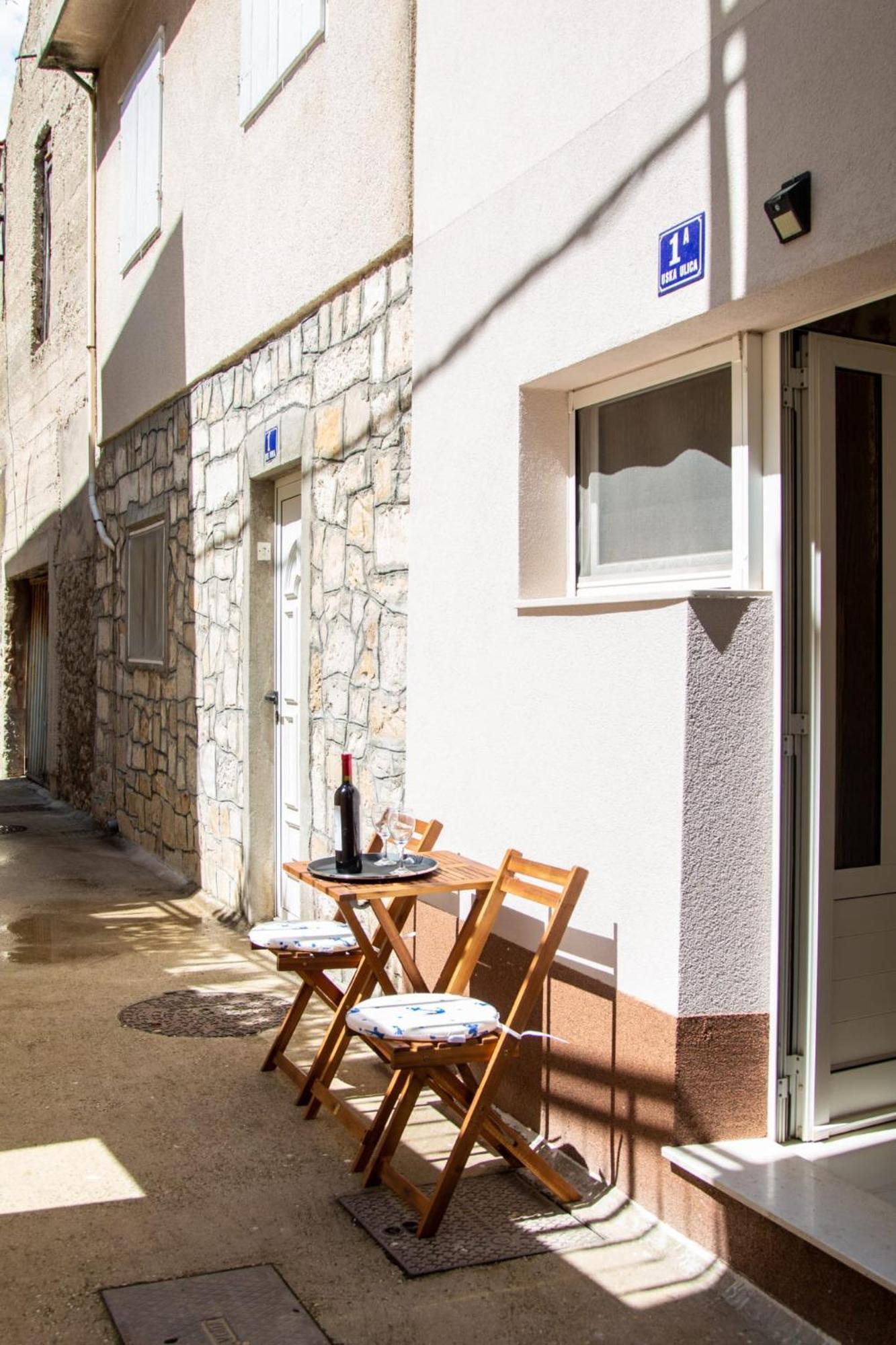Studio Apartman Mirela Kastel Stafilic Kaštela Zewnętrze zdjęcie